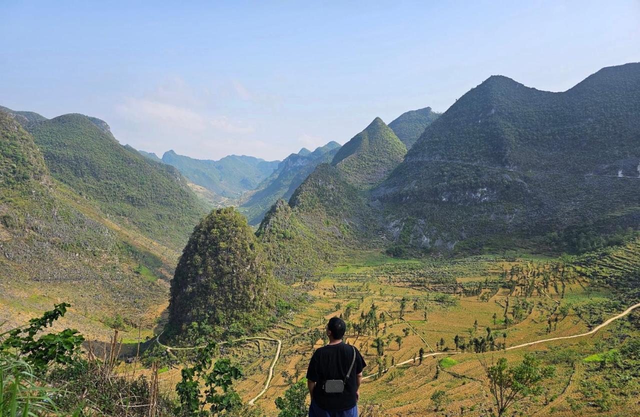 Delapong Guest House - Motorbike Tour Ha Giang Buitenkant foto