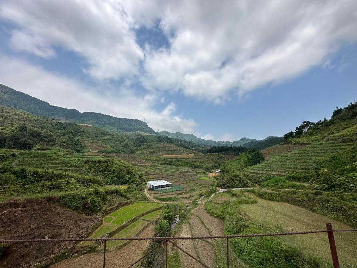 Delapong Guest House - Motorbike Tour Ha Giang Buitenkant foto